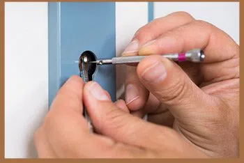 City Locksmith Shop St Petersburg, FL 727-264-5594 - lock-and-key