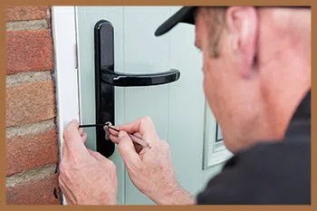 City Locksmith Shop St Petersburg, FL 727-264-5594 - nearest
